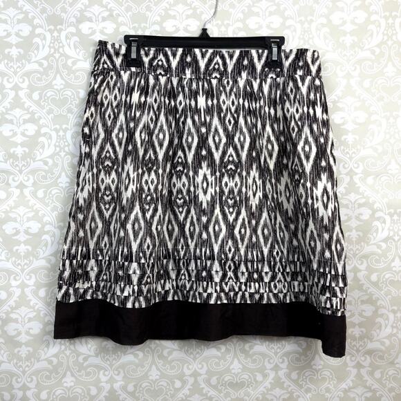Ann Taylor 8 Womens Charcoal White Ikat Print A-line Skirt - Picture 1 of 3